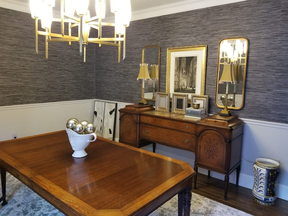 Dark blue wallpaper installed in a dining room in Costa Blanca, Spain, by Costa Blanca Wallpaper